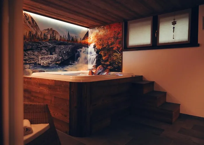 Base531 Guest house 4*